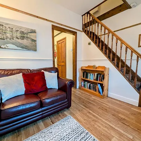 Holiday home 2 Bed In Sz417 *